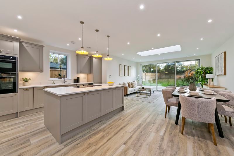 Property photo 2 of 27 Kitchen Dining