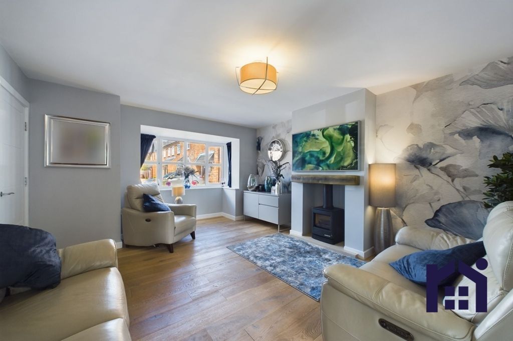 Property photo 2 of 25 Living Room