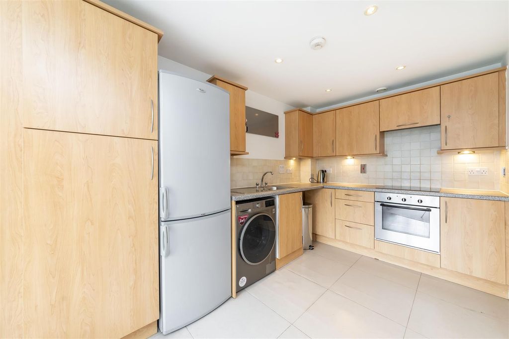 Property photo 2 of 12 Helliwell &amp; Co.