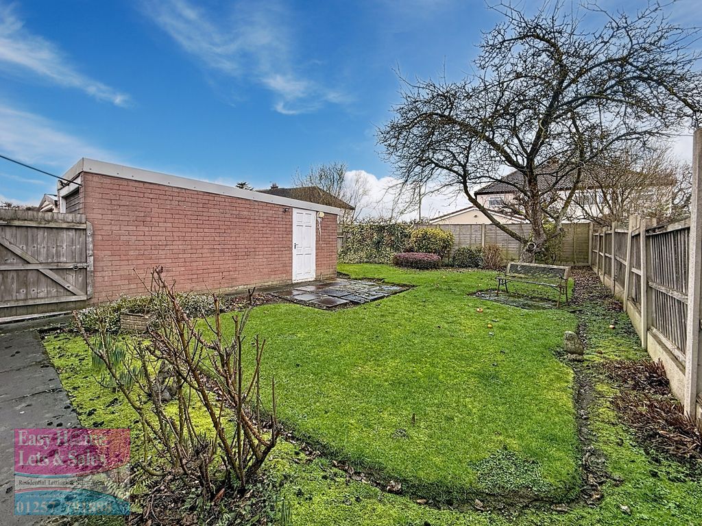 Property photo 2 of 17 Back Garden