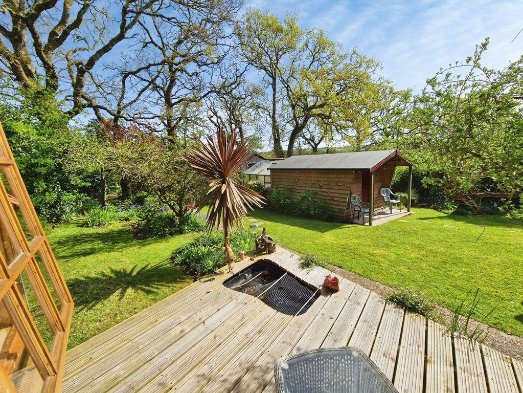 Property photo 2 of 21 Garden