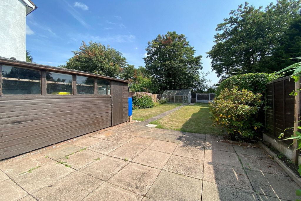 Property photo 2 of 22