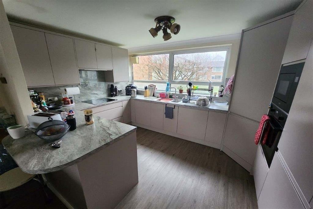 Property photo 2 of 6 Kitch
