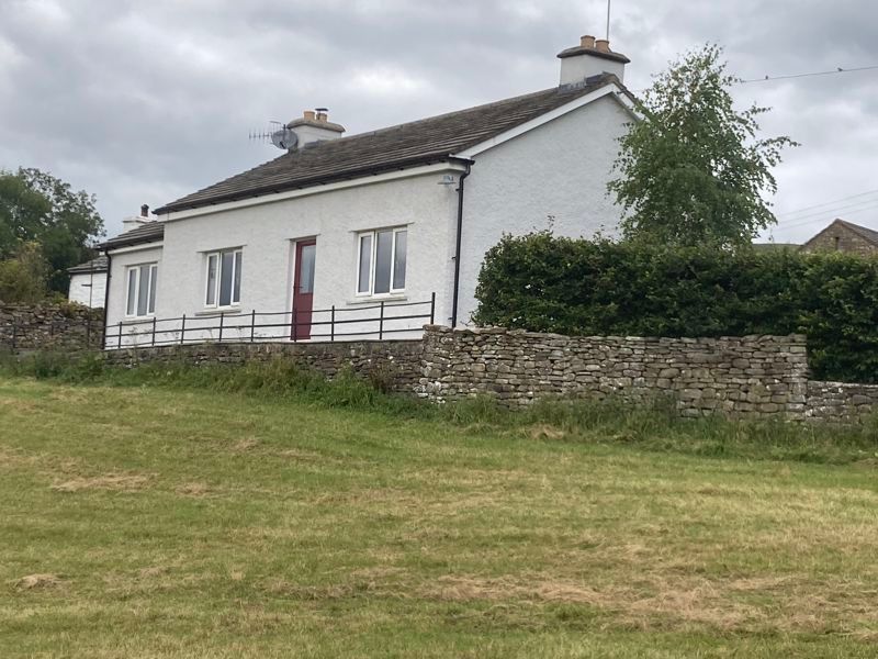 Property photo 1 of 17 Hill View