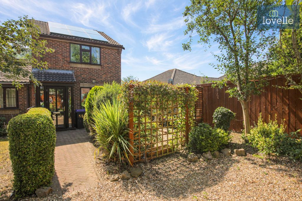 Property photo 1 of 19