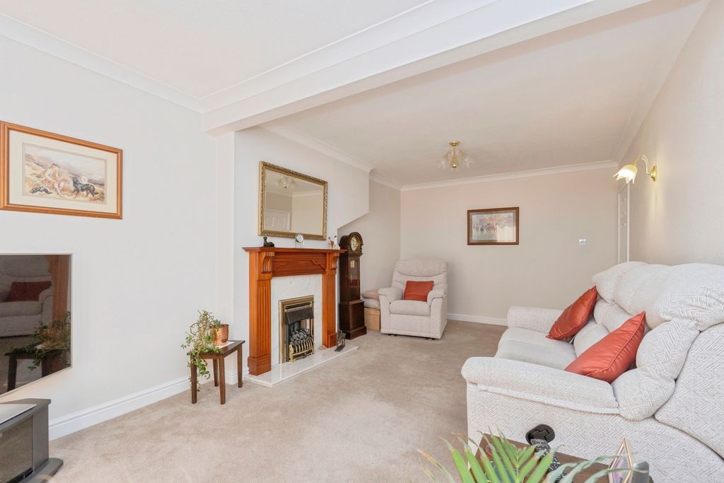 Property photo 2 of 18 Pbox-Img.Jpg