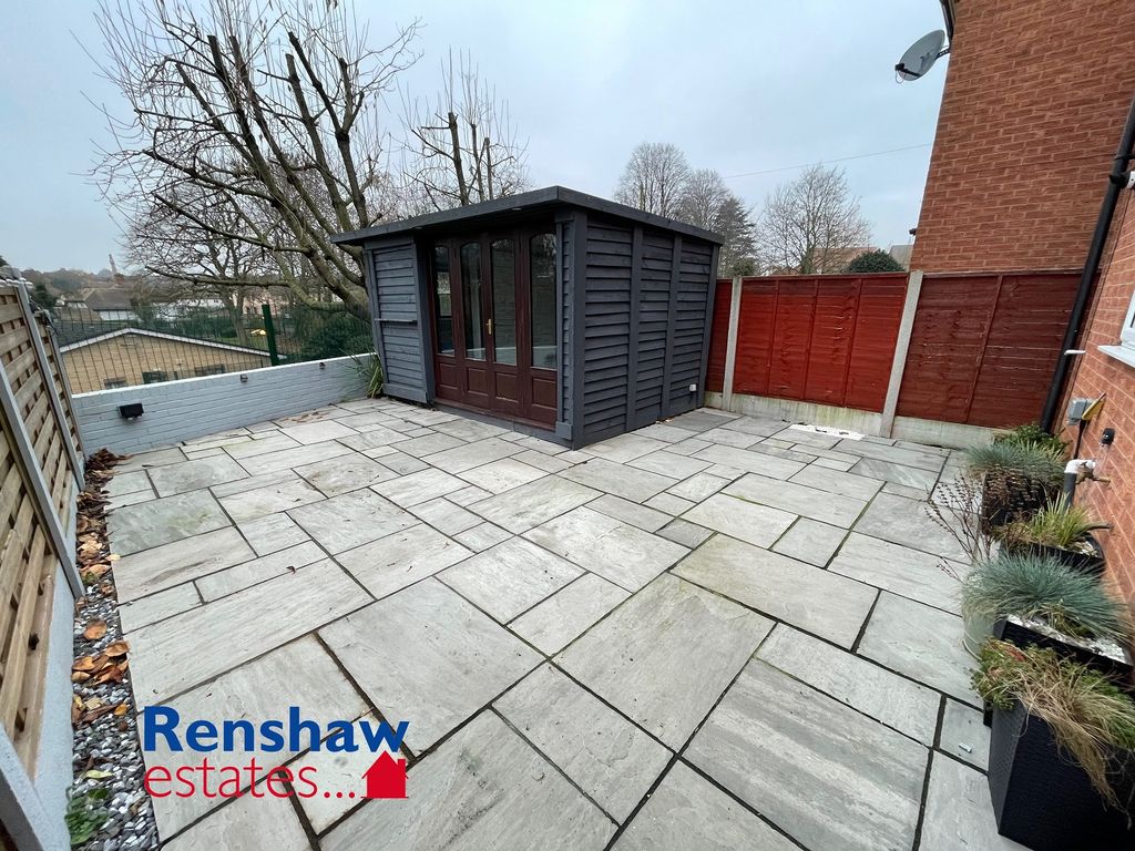 Property photo 3 of 13 R1.Jpg