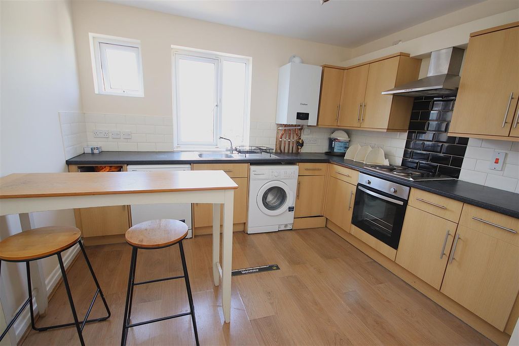 Property photo 3 of 8 Img_7511.Jpg