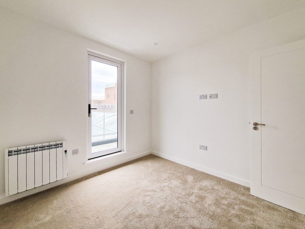 Additional image 12 of 2 bed flat for sale5 Crahamel House, St Helier JE2