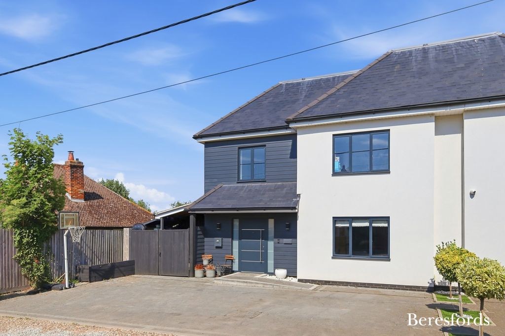 Property photo 1 of 38 Picture No. 53