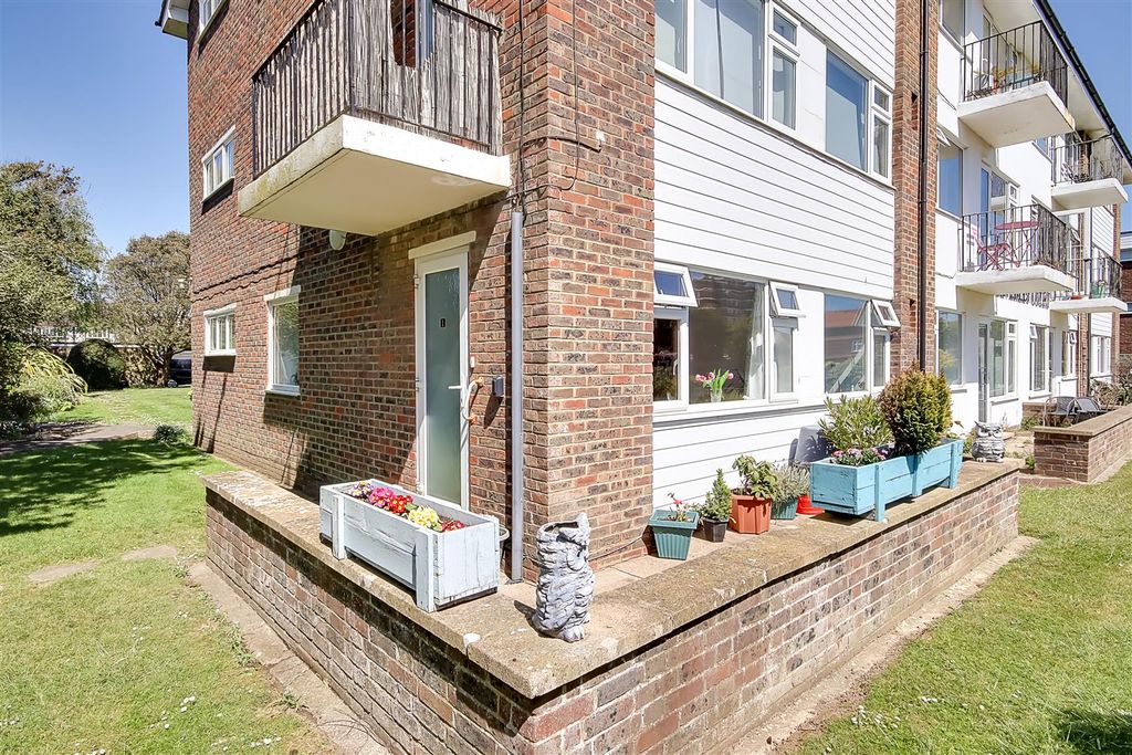 Property photo 2 of 12 Img_6077-Img_6079.Jpg
