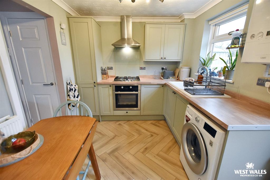 Property photo 3 of 18 6 (4).Jpg