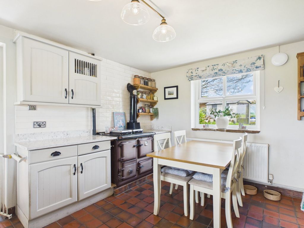 Property photo 3 of 55