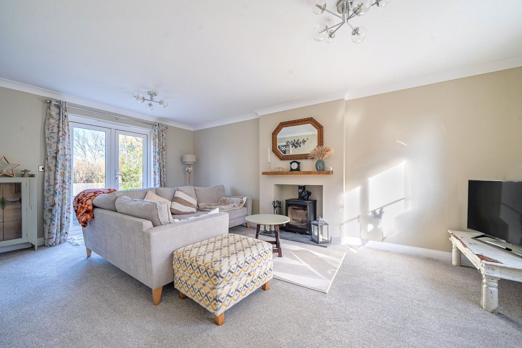 Property photo 3 of 18 Picture No. 05