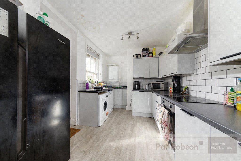 Property photo 3 of 14 Picture 3