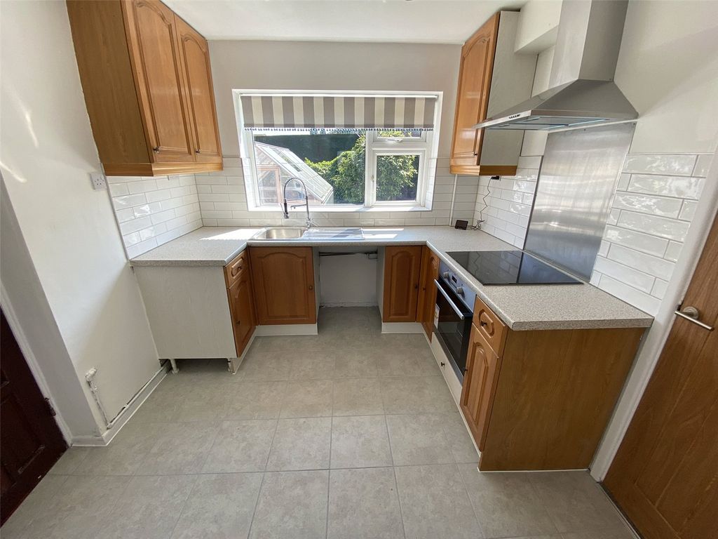 Property photo 2 of 14 Picture No. 06