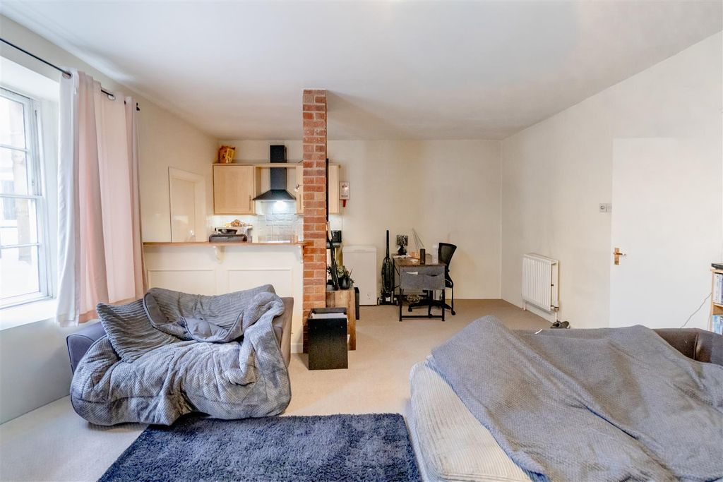 Property photo 3 of 6 Img_4552.Jpeg