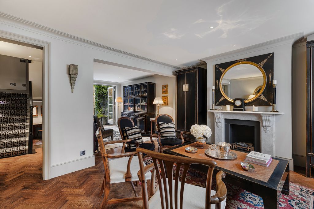 Property photo 3 of 22