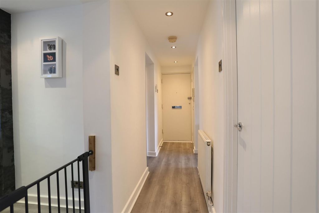 Property photo 3 of 18 262A9112.Jpg