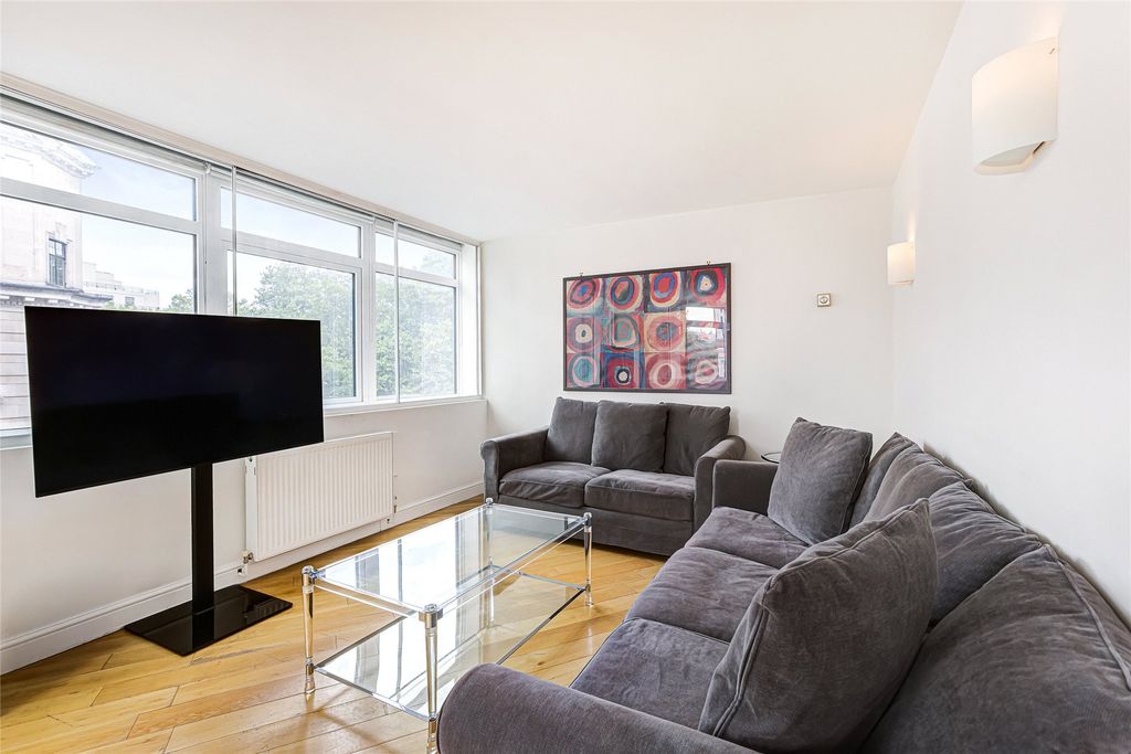 Property photo 1 of 10 Picture No. 04
