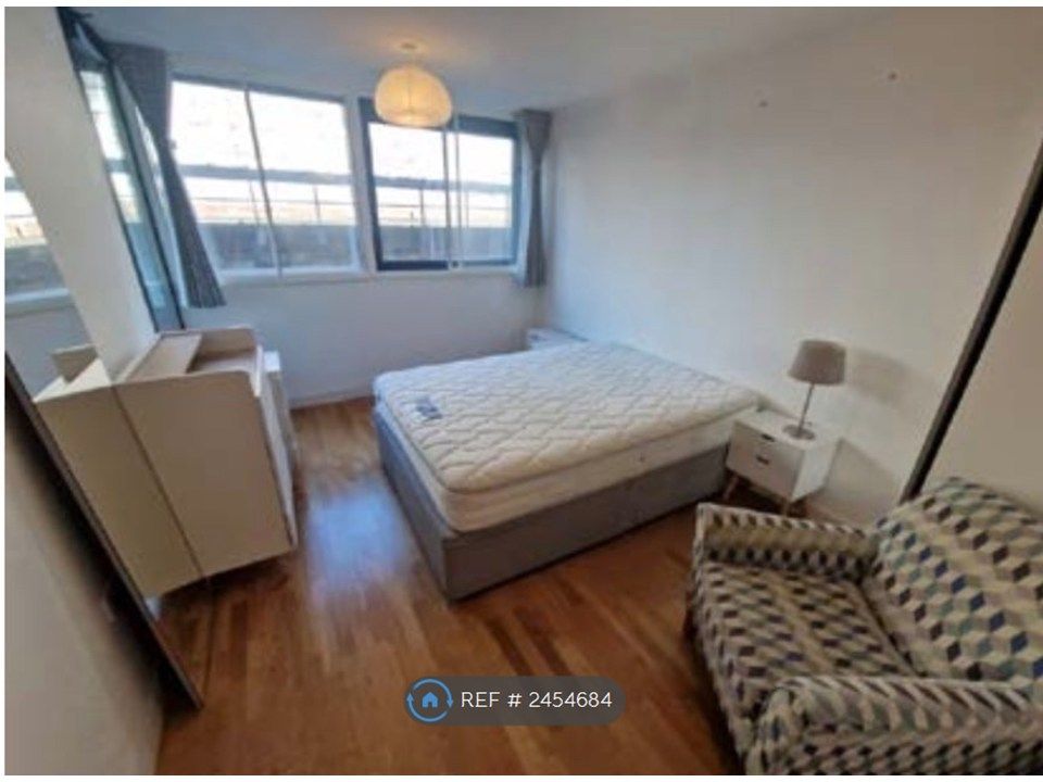 Property photo 3 of 6