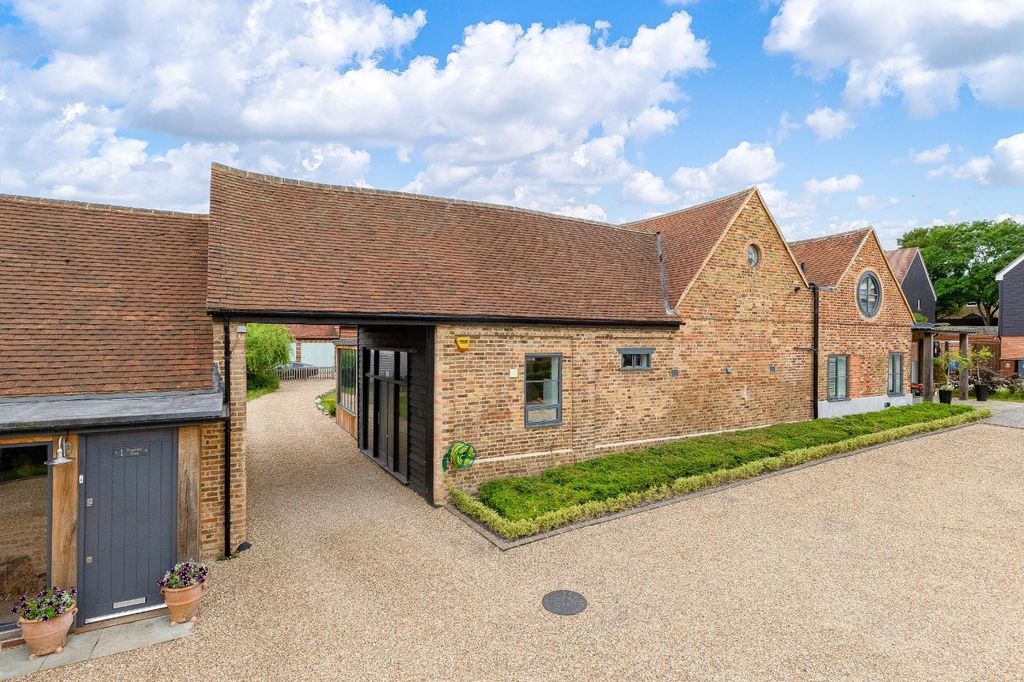 Property photo 1 of 14 Be3.Jpg