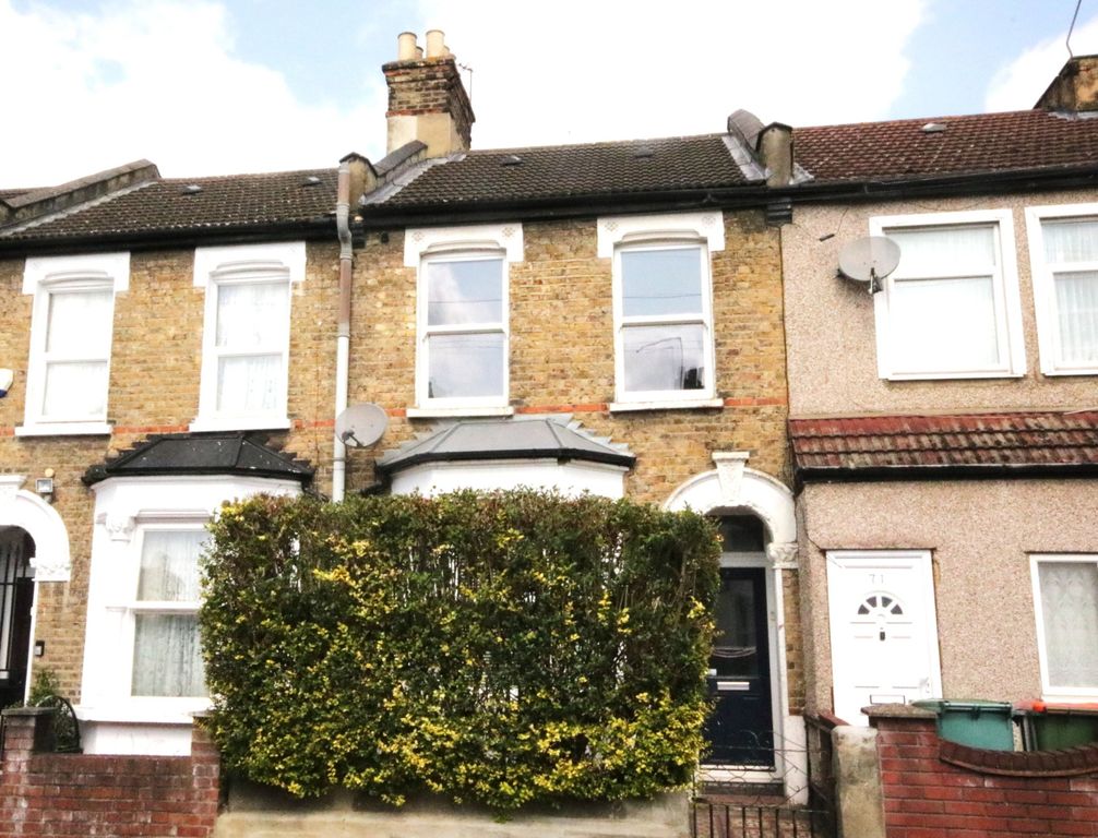 Property photo 1 of 8 2 Bedroom House For Rent