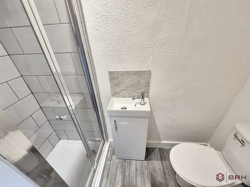 Property photo 2 of 2