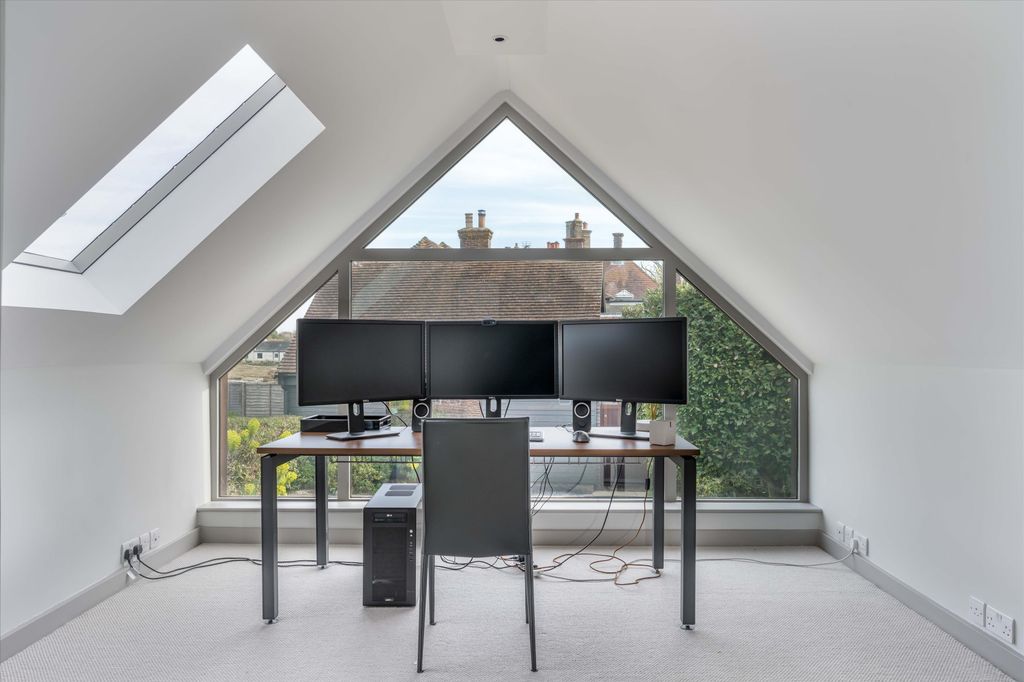 Additional image 30 of 7 bed detached house for saleShore Road, Bosham, Chichester, West Sussex PO18.