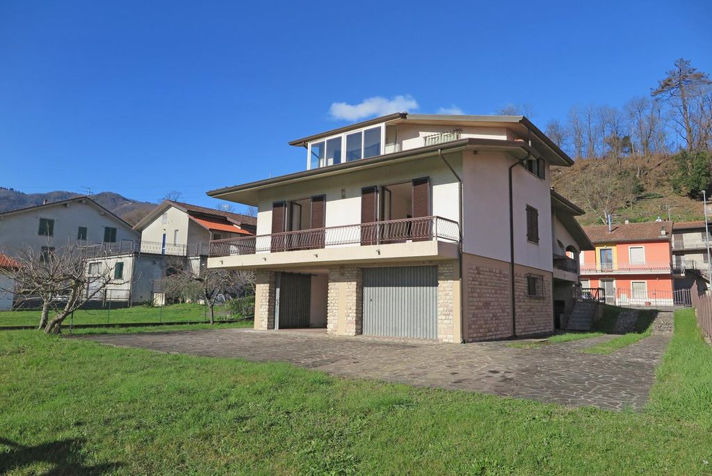 Property photo 1 of 61
