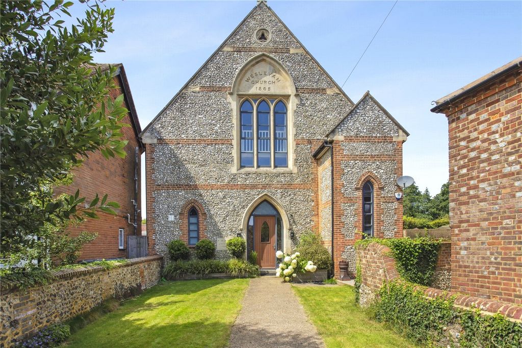 Property photo 1 of 15 Front External