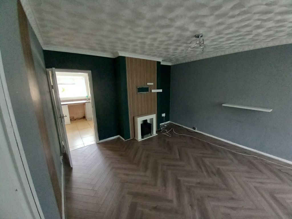 Property photo 1 of 7 Lounge