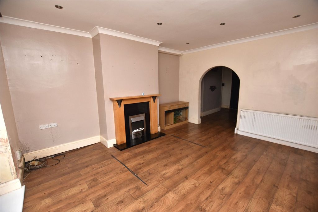 Property photo 2 of 9 Picture No. 04