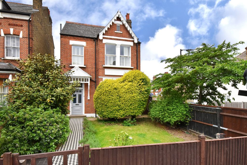 Property photo 1 of 10