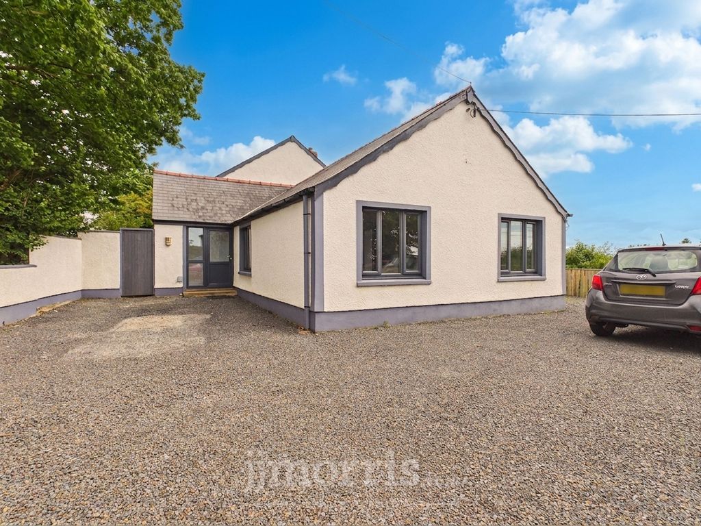 Property photo 1 of 38