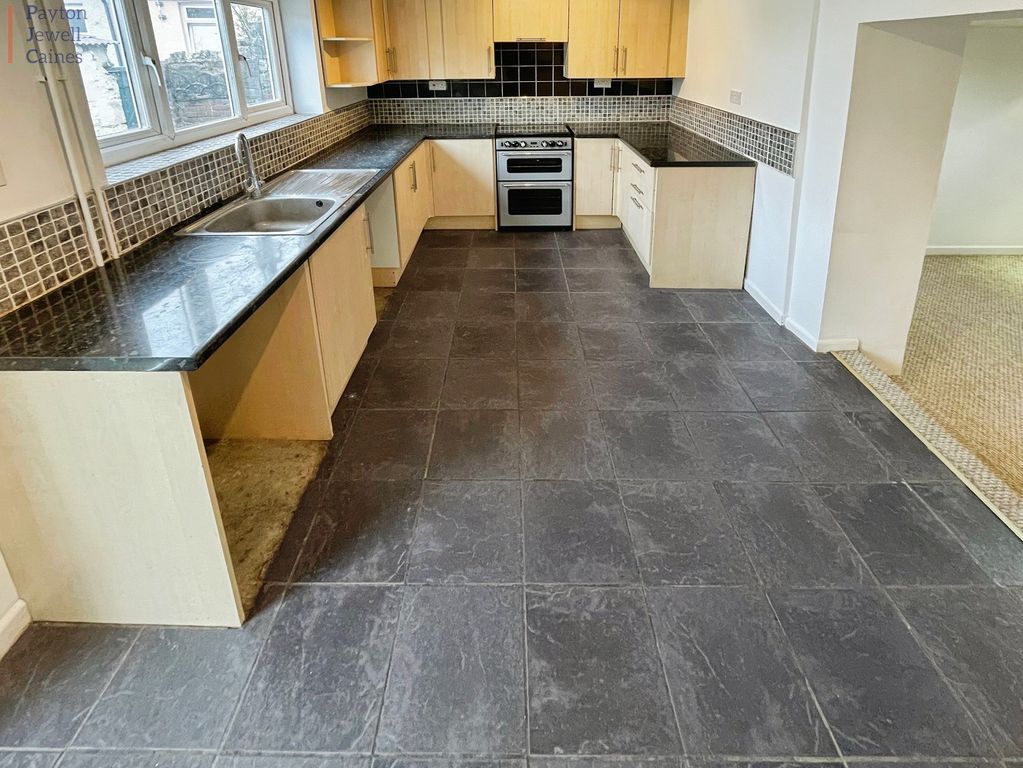 Property photo 3 of 13 Not Specified