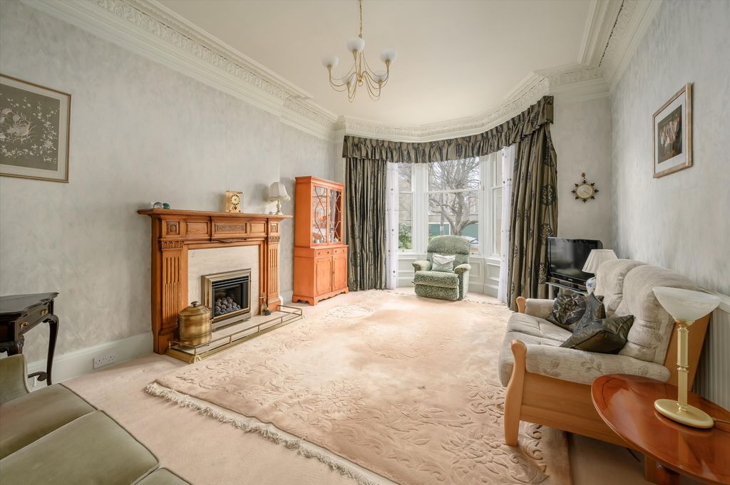 Property photo 2 of 24 Image