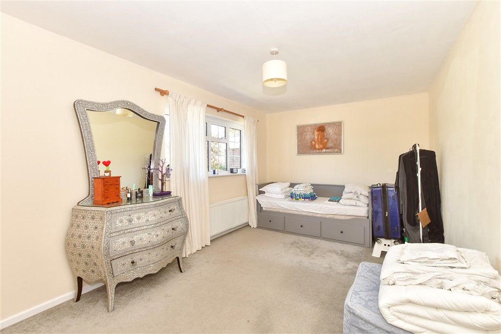 Property photo 1 of 9 Bedroom 1