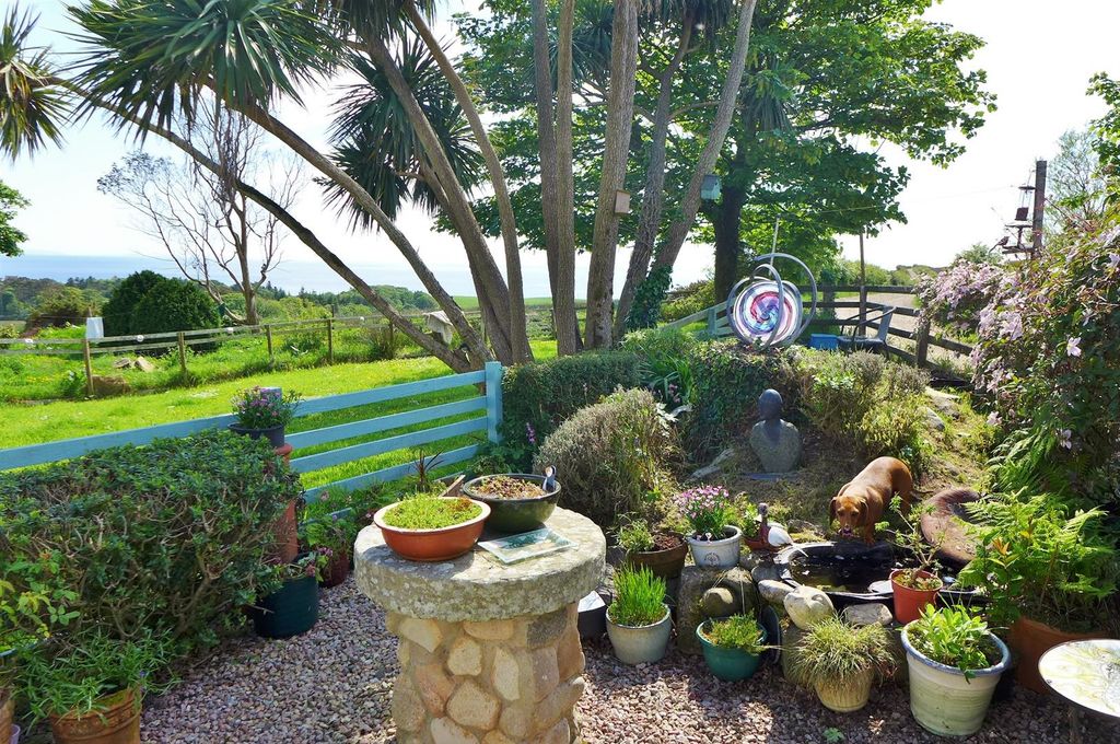 Property photo 2 of 37 Garden And View