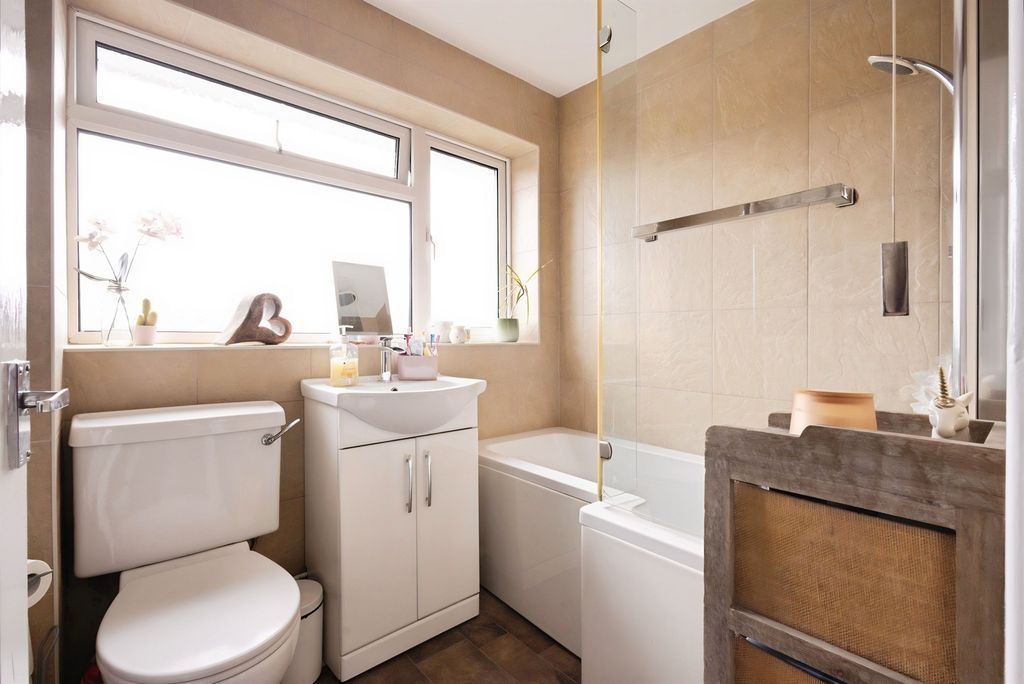 Additional image 13 of 3 bed semi-detached house for saleGreenacre Drive, Bedwas, Caerphilly CF83