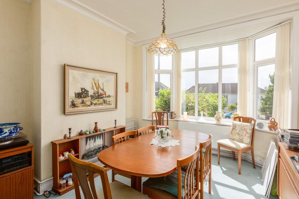Property photo 2 of 36 Cz0A1475-Edit.Jpg
