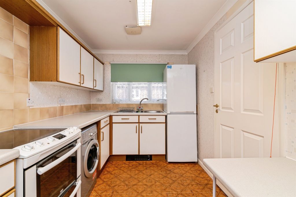Property photo 3 of 17