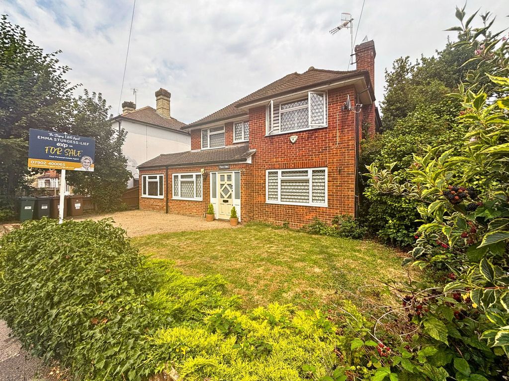 Property photo 2 of 52