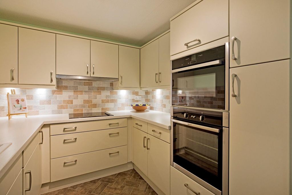 Property photo 2 of 13 Img_2365.Jpg