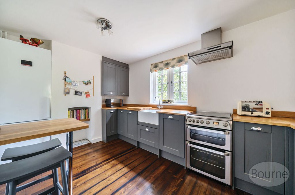 Property photo 2 of 23 6F690A43-4c41-488...