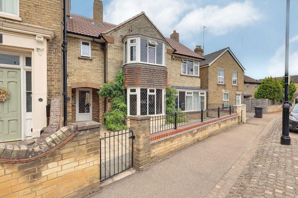 Property photo 1 of 31 75582B60-604C-45Bf-B657-60Addb607F37.Jpg