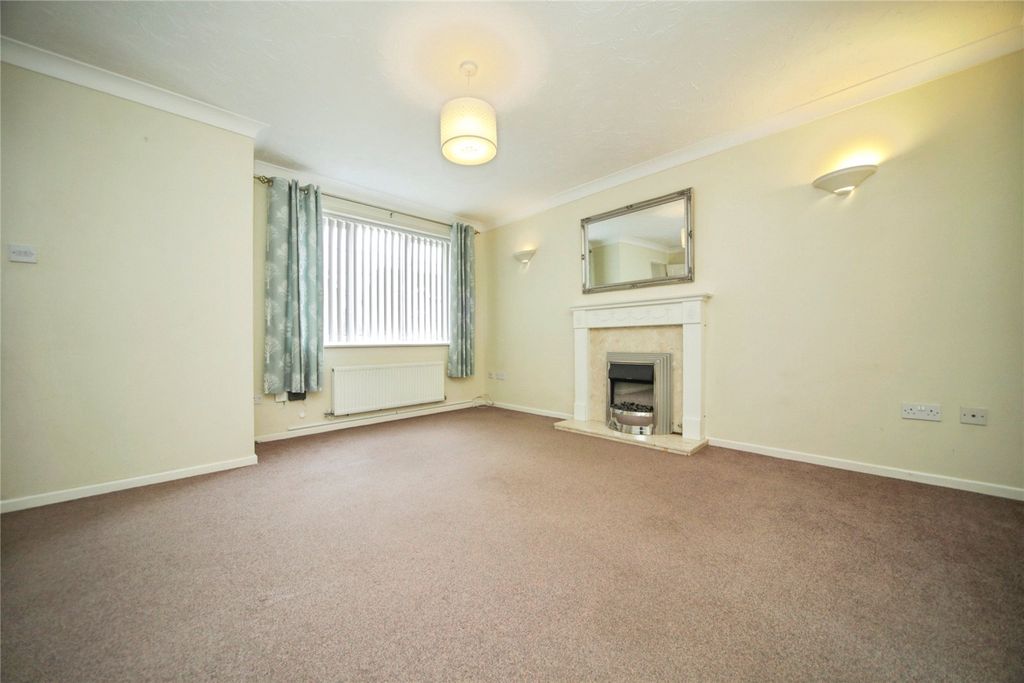 Property photo 2 of 16 Picture No. 25