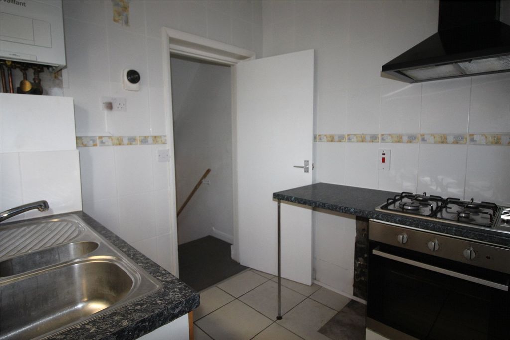 Property photo 3 of 9 Picture No. 11