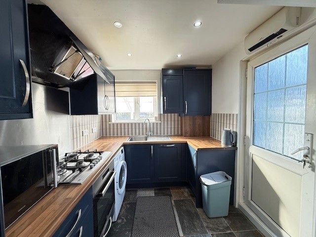 Property photo 1 of 16 Kitchen