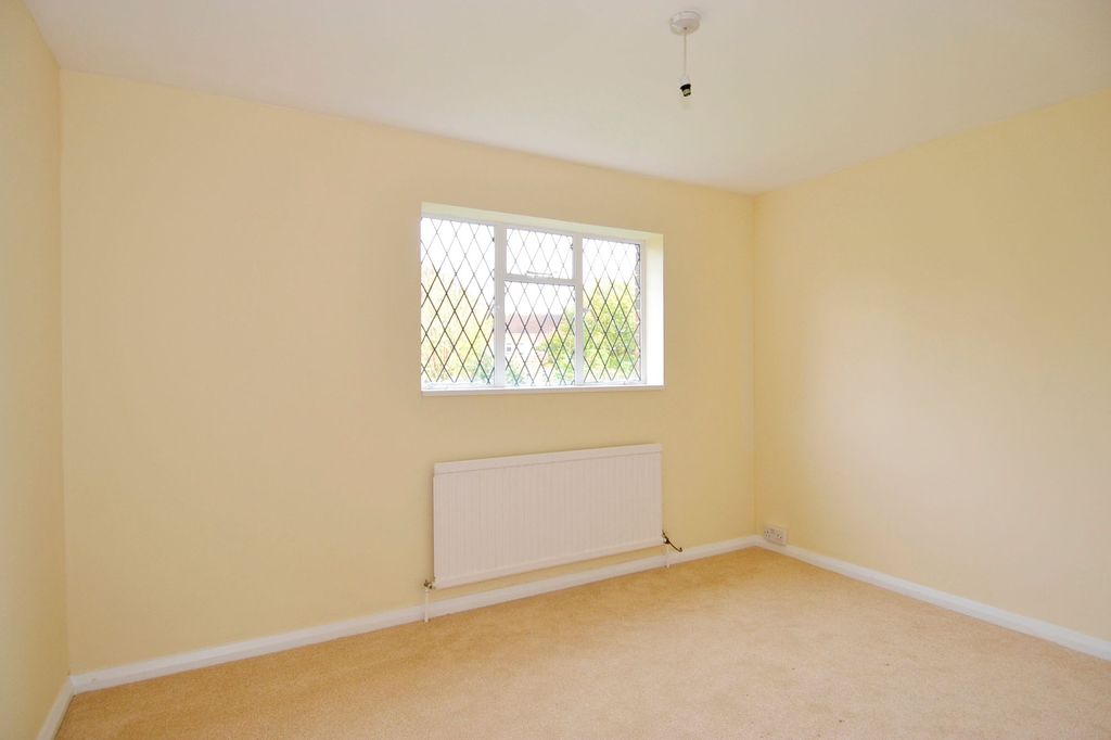 Property photo 3 of 7